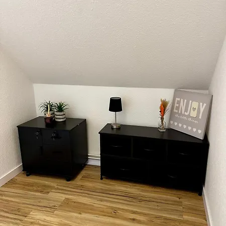 Apartmán Gemuetliche, Frisch Renovierte Monteur-& In Egeln