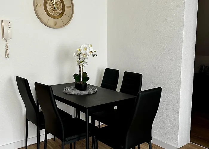 Gemuetliche, Frisch Renovierte Monteur-& In Egeln